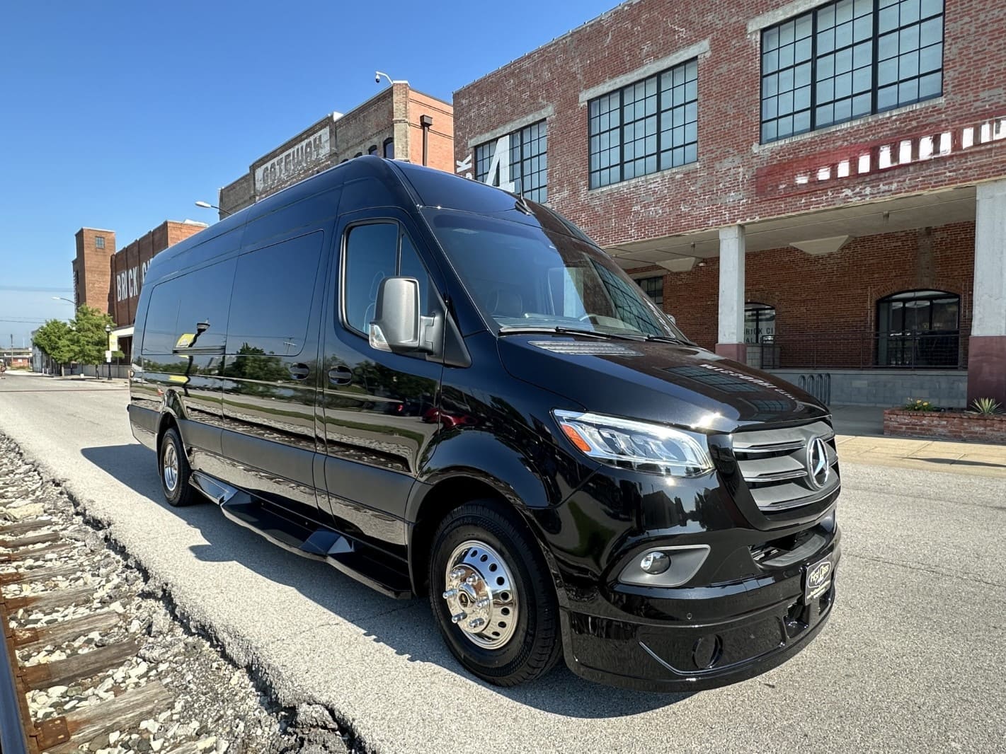 Mercedes Jet Sprinter — Black Chariot Limousine Orlando