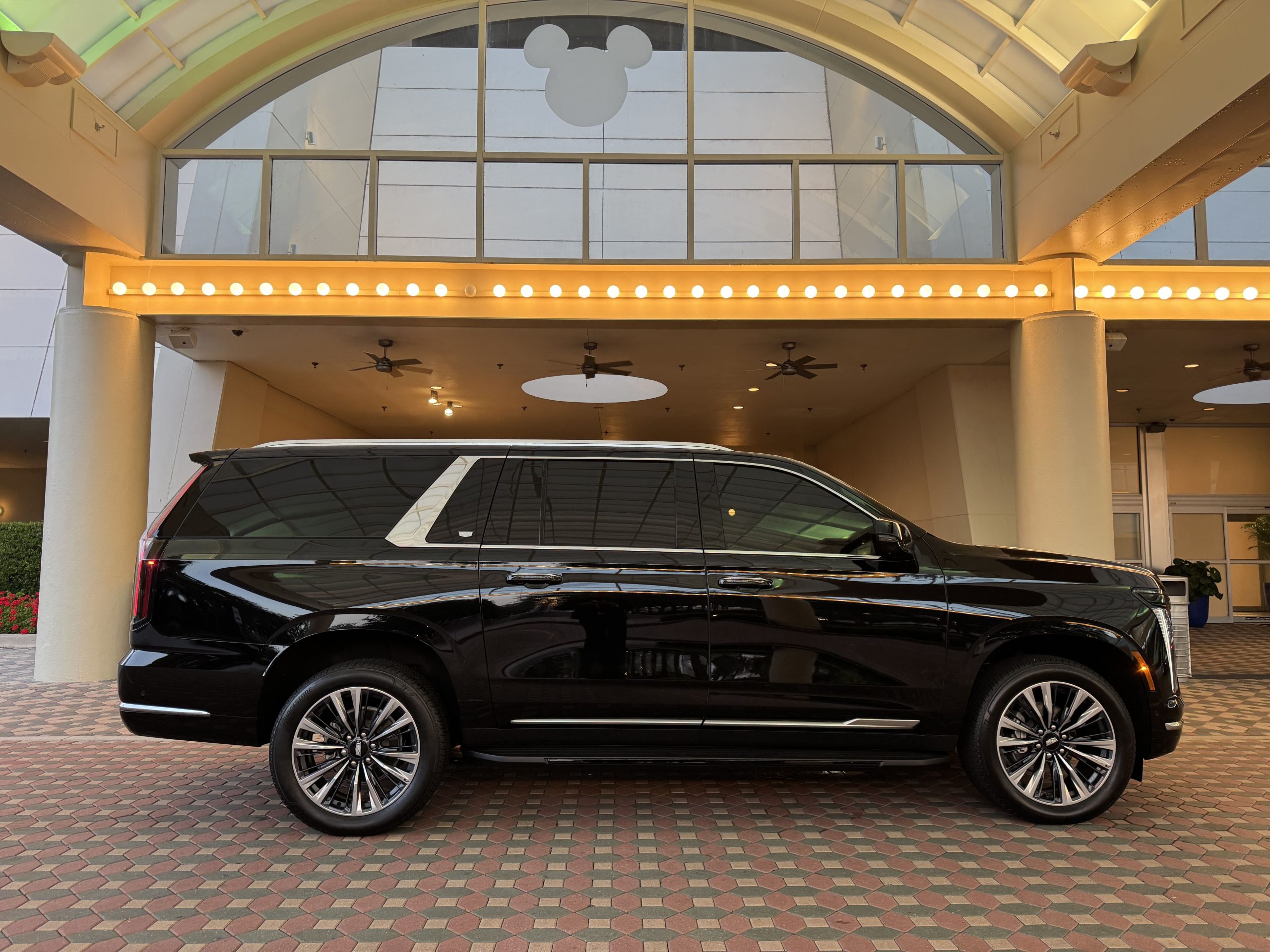VIP SUV — Cadillac Escalade ESV — Black Chariot Limousine Orlando